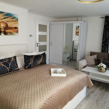 Apartman Deluxe Cheb Kültér fotó