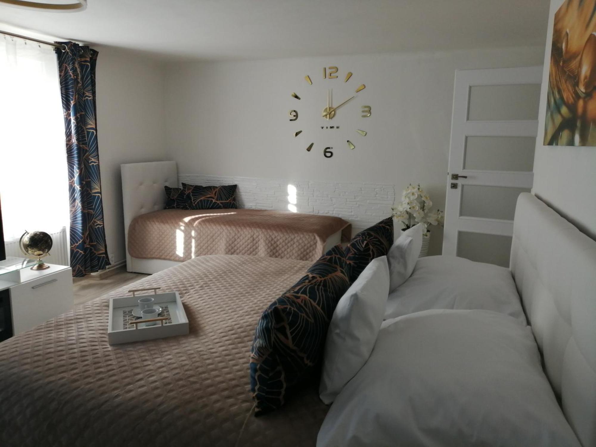 Apartman Deluxe Cheb Kültér fotó